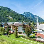 Hotel Unser Berghof 4*