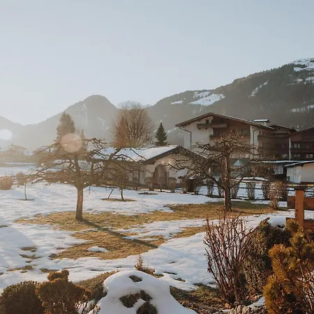 Hotell Unser Berghof In Den Kitzbueheler Alpen