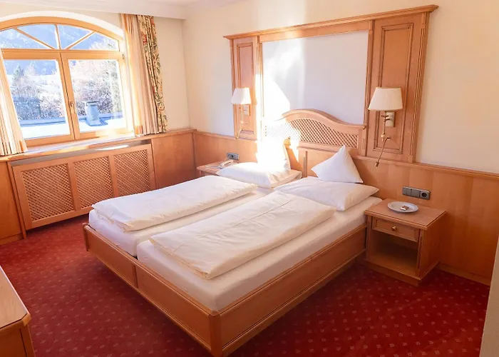 Hotel Unser Berghof 4*