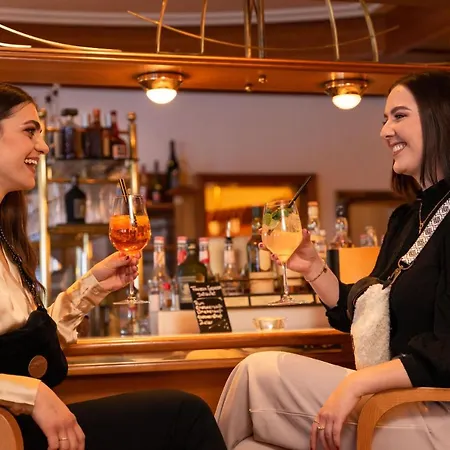 Unser Berghof Hotel 4*