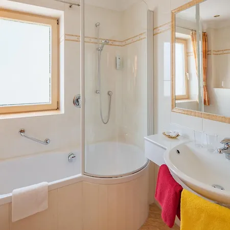 Hotel Unser Berghof 4*